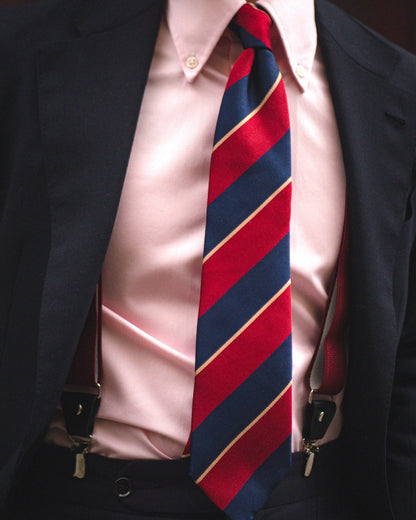 Cravate à rayures marine et bordeaux
