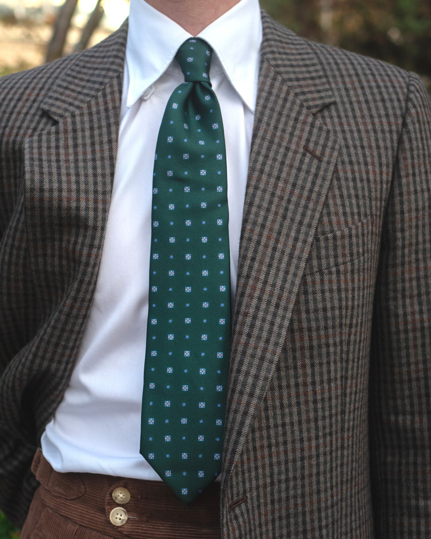 Cravate verte à motifs
